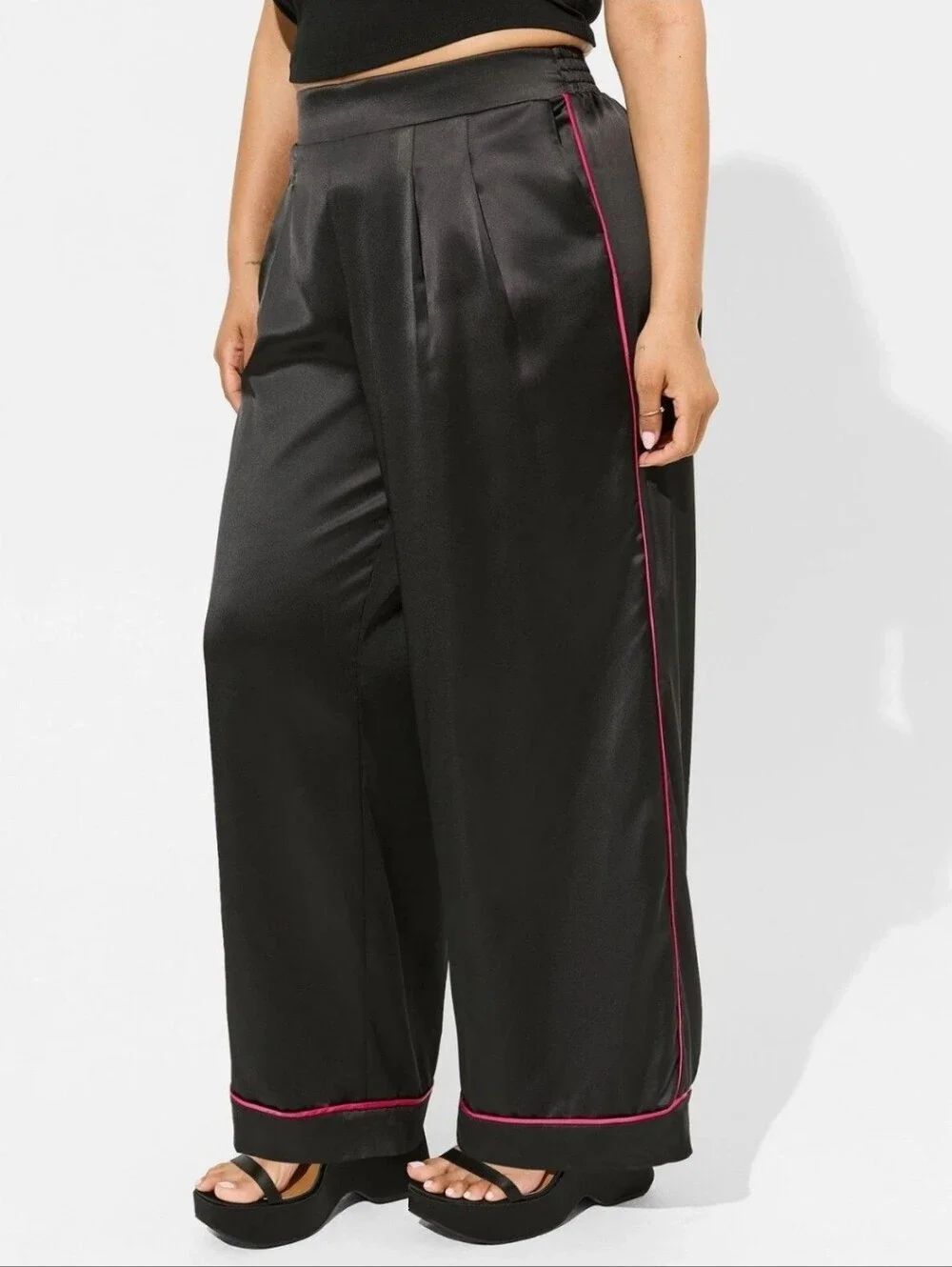 Torrid Black Wide-Leg Satin Pants with Pink Piping - New